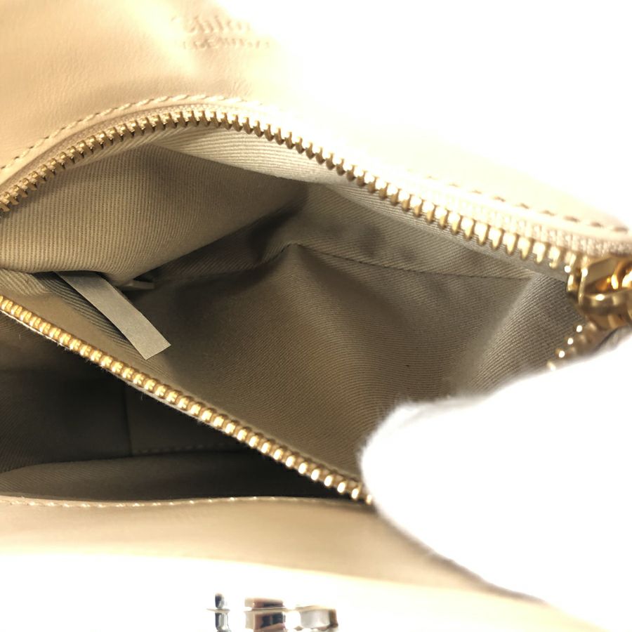 クロエ ハンドバッグ