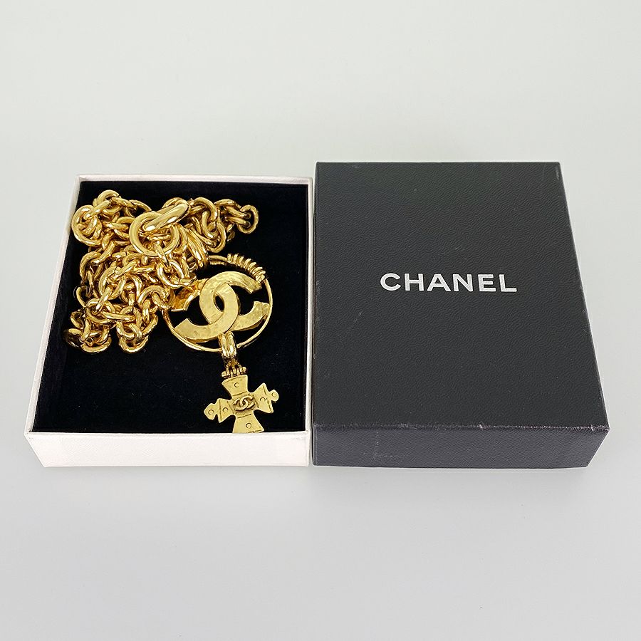 シャネル ロングネックレス