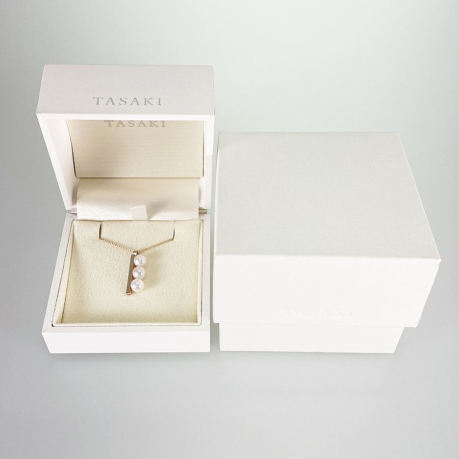 タサキ ネックレス