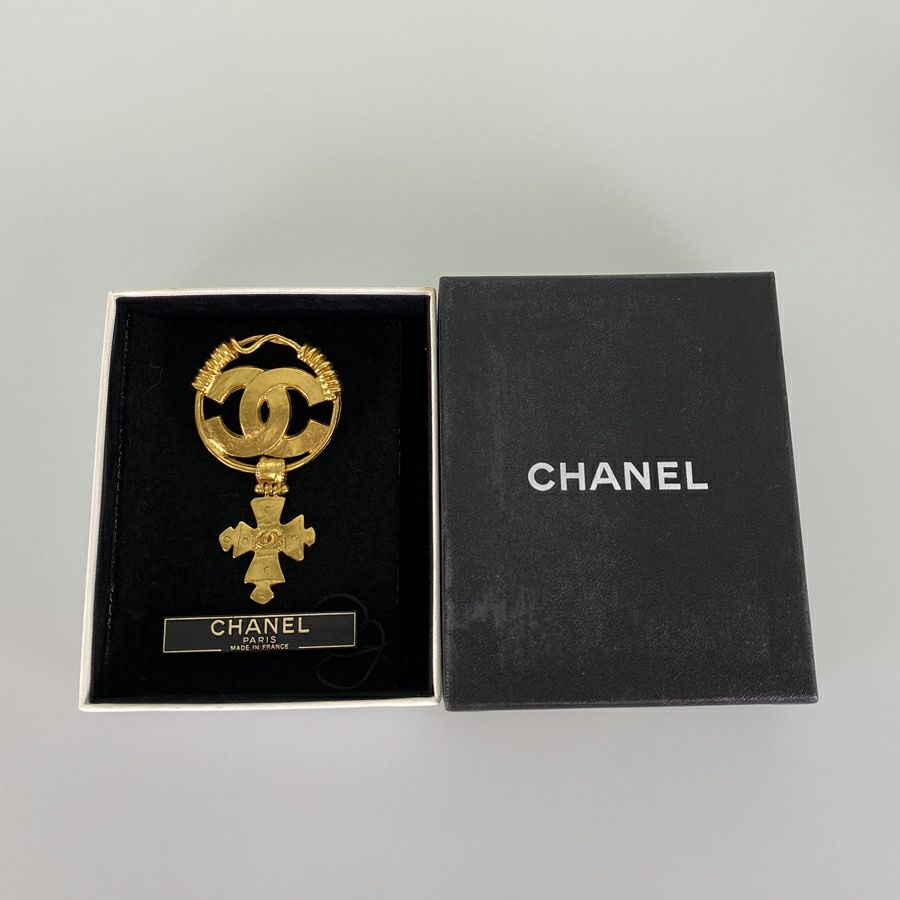 シャネル ブローチ