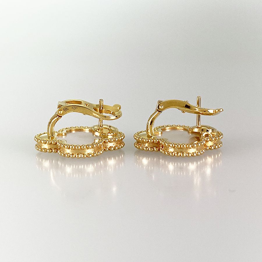 ヴァンクリーフ＆アーペル ピアス