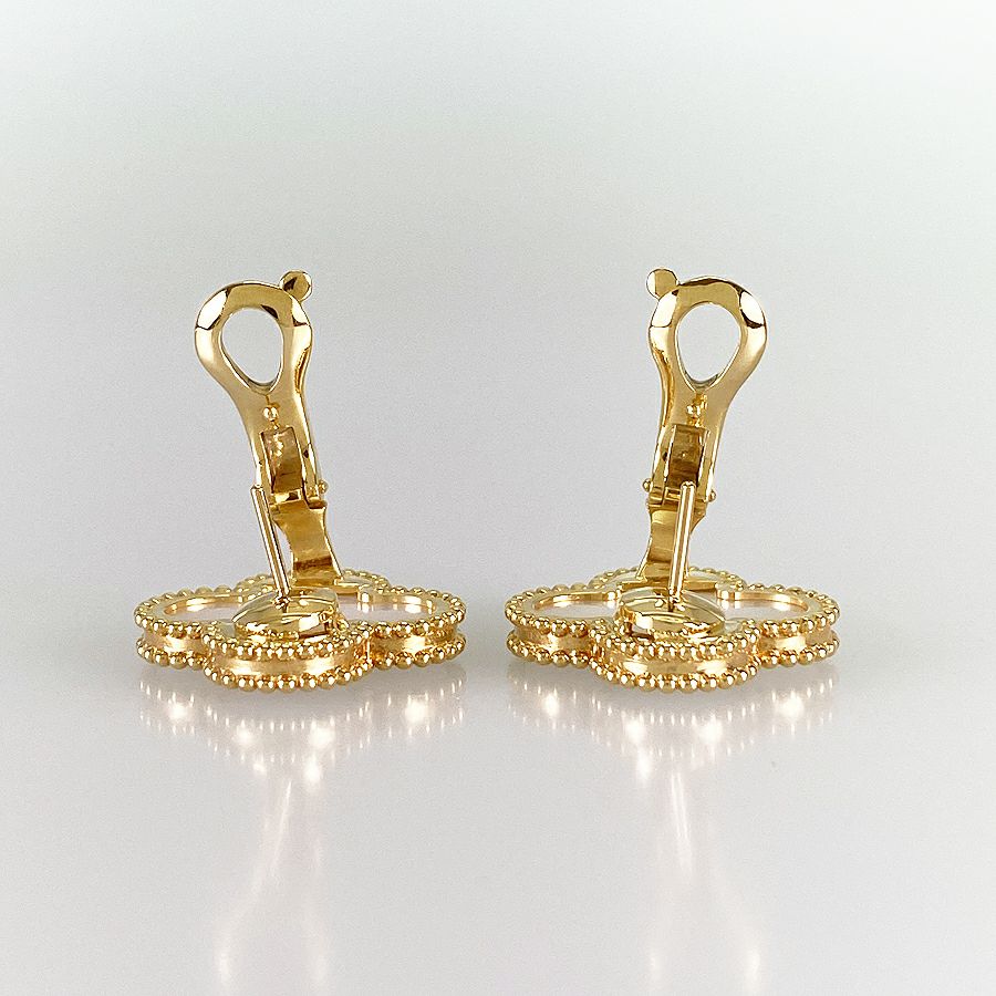 ヴァンクリーフ＆アーペル ピアス