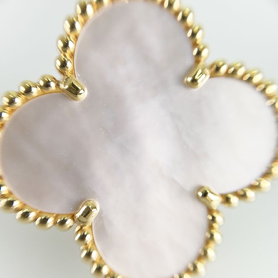 ヴァンクリーフ＆アーペル ピアス