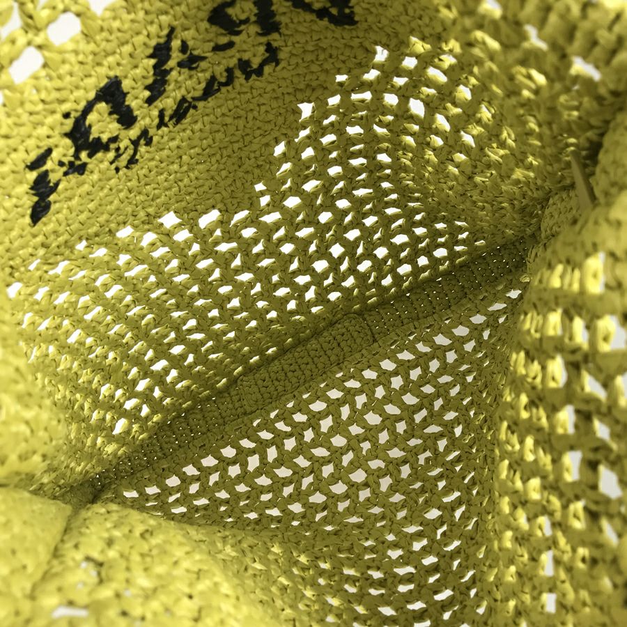 プラダ トートバッグ