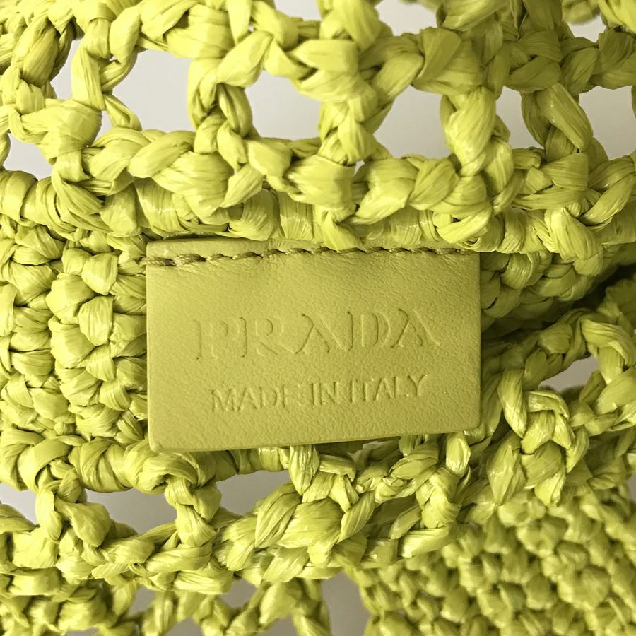 プラダ トートバッグ