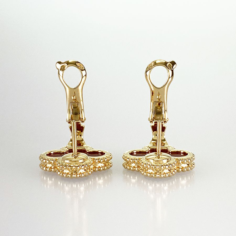 ヴァンクリーフ＆アーペル ピアス