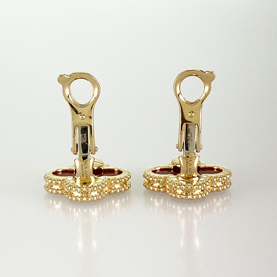 ヴァンクリーフ＆アーペル ピアス