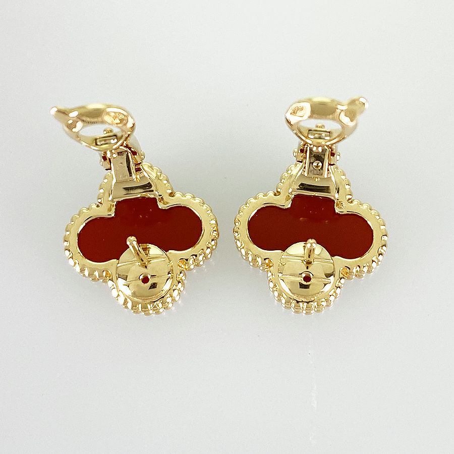 ヴァンクリーフ＆アーペル ピアス