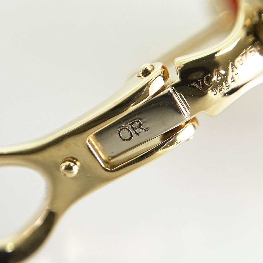 ヴァンクリーフ＆アーペル ピアス