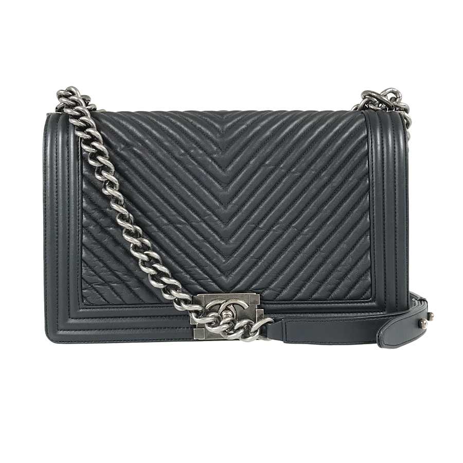 シャネル ショルダーバッグ