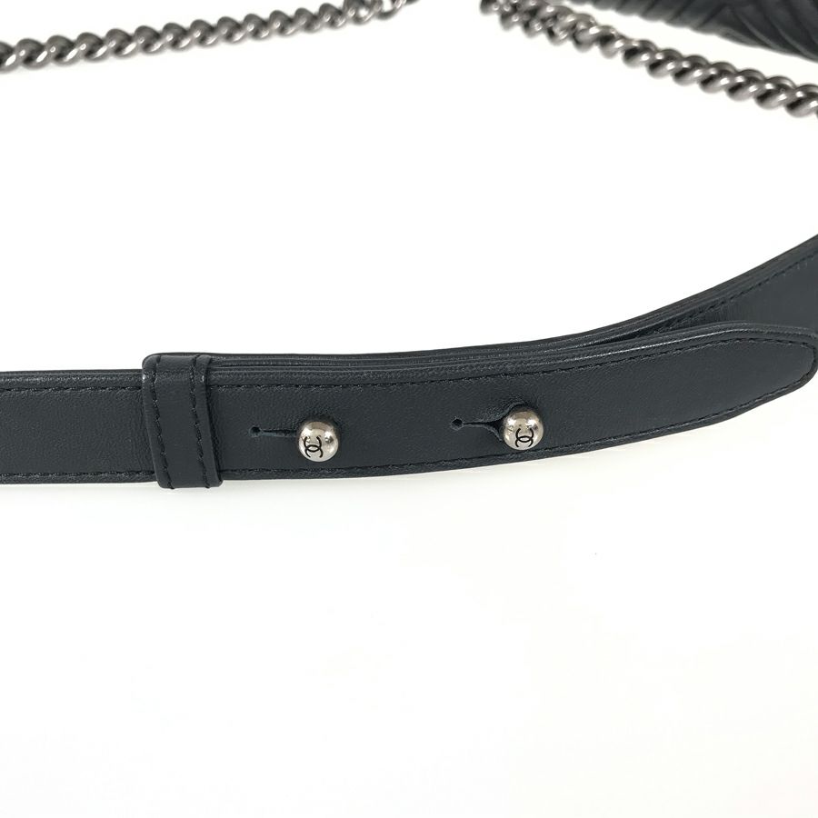 シャネル ショルダーバッグ