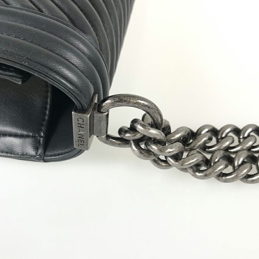 シャネル ショルダーバッグ