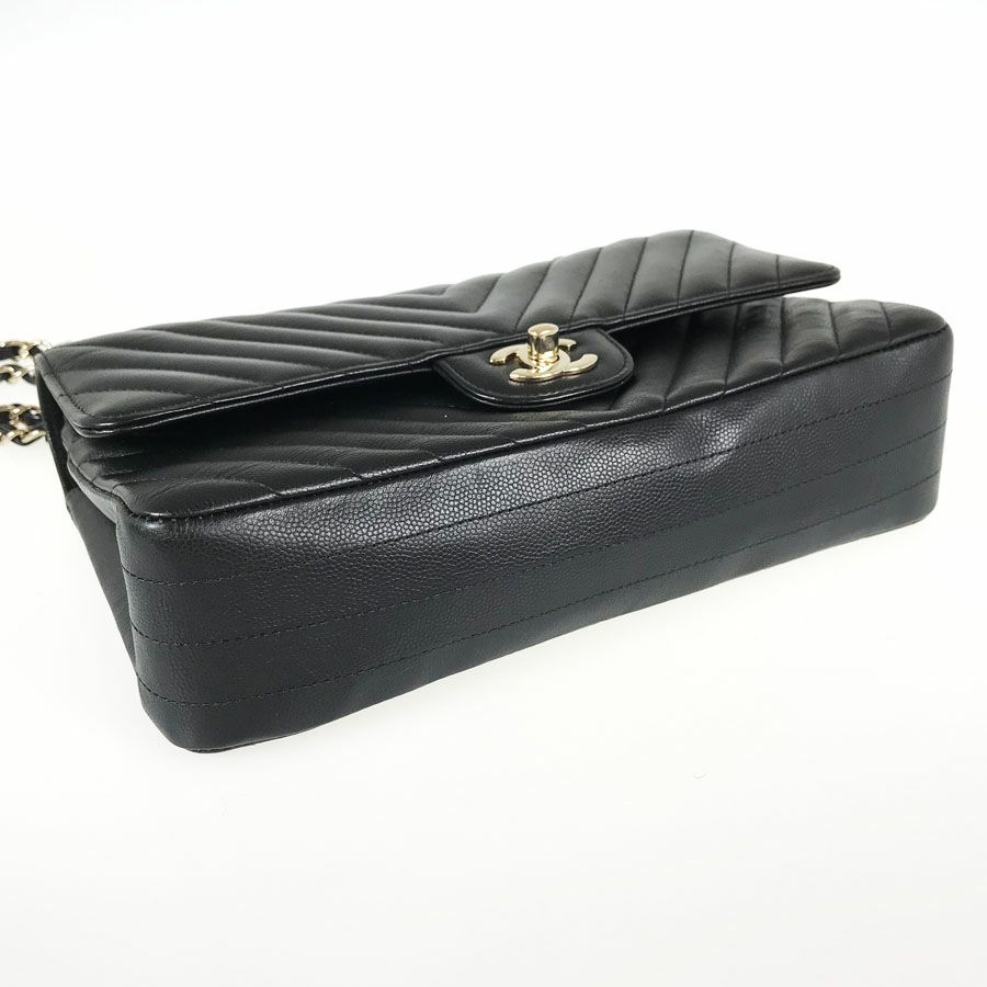 シャネル ショルダーバッグ