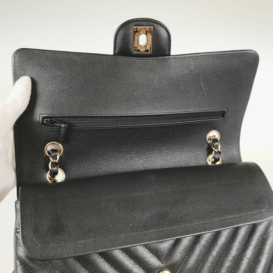 シャネル ショルダーバッグ