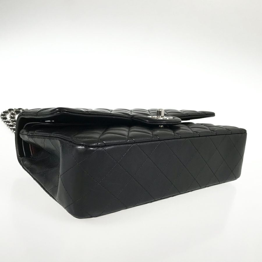 シャネル ショルダーバッグ