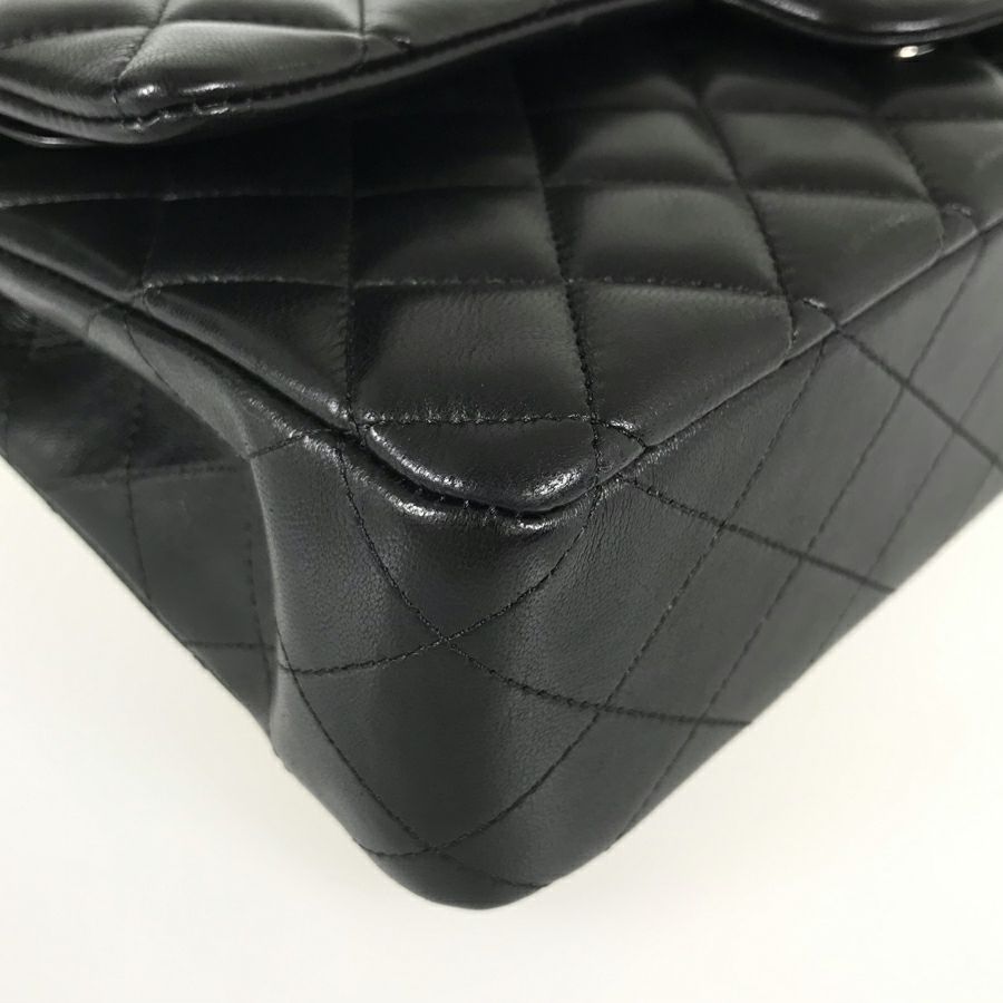 シャネル ショルダーバッグ