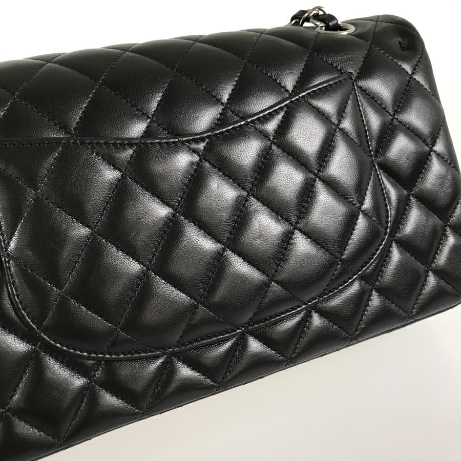 シャネル ショルダーバッグ