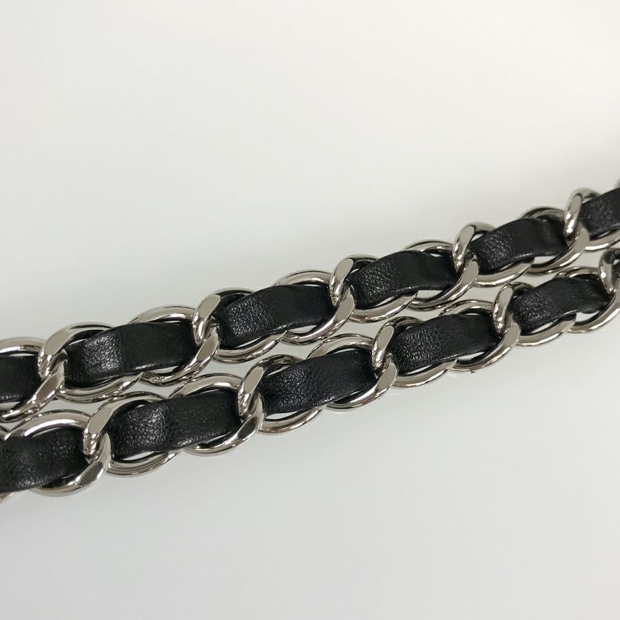 シャネル ショルダーバッグ