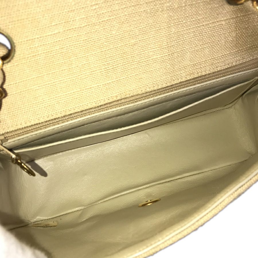 シャネル ショルダーバッグ