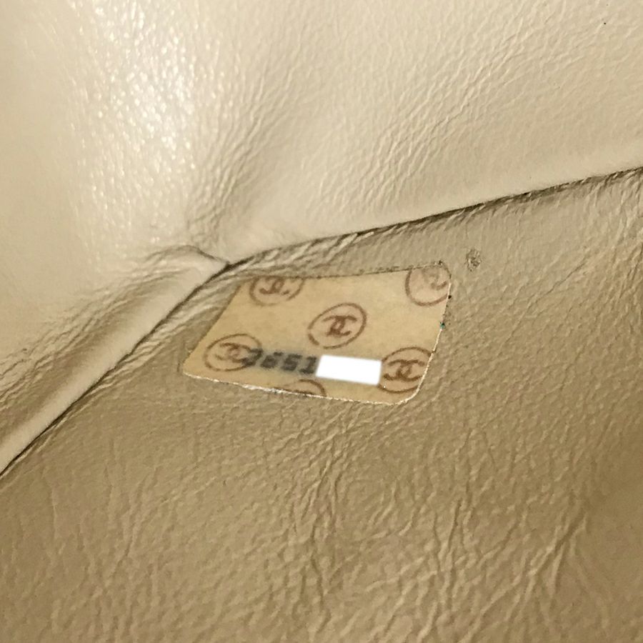 シャネル ショルダーバッグ
