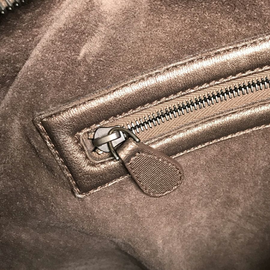 ボッテガヴェネタ ハンドバッグ