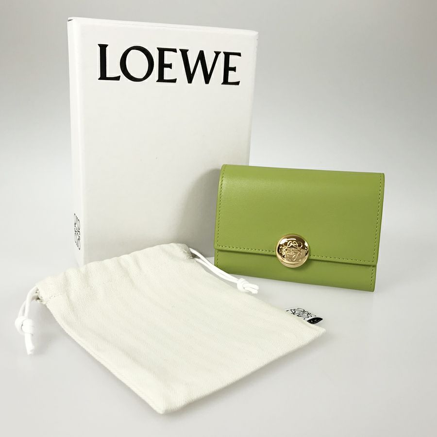 ロエベ 三つ折り財布