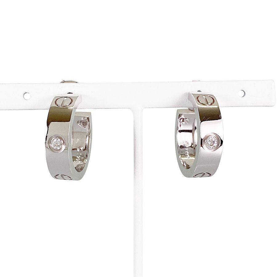 カルティエ ピアス