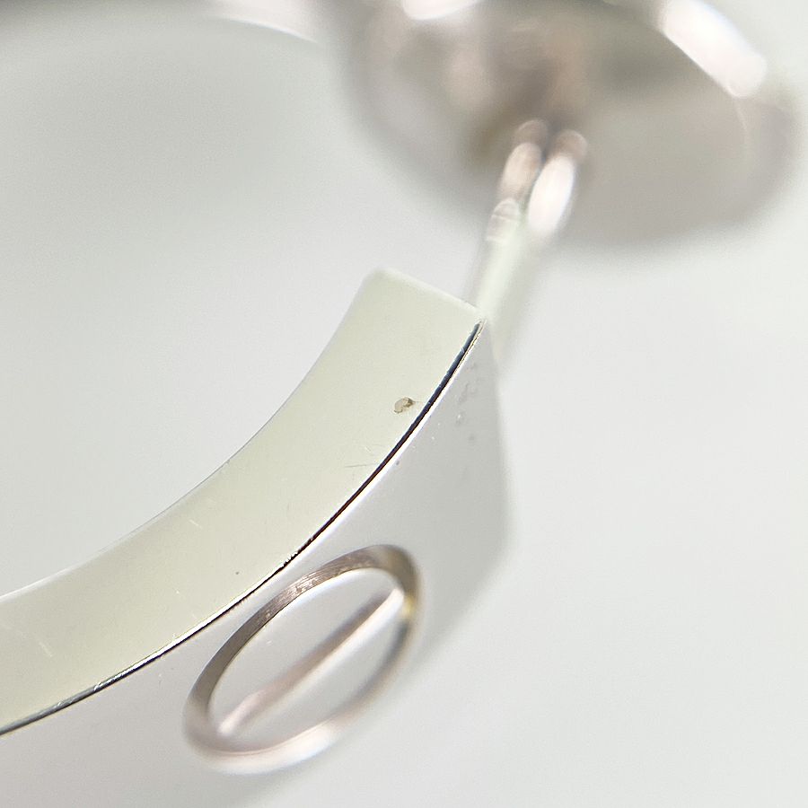 カルティエ ピアス