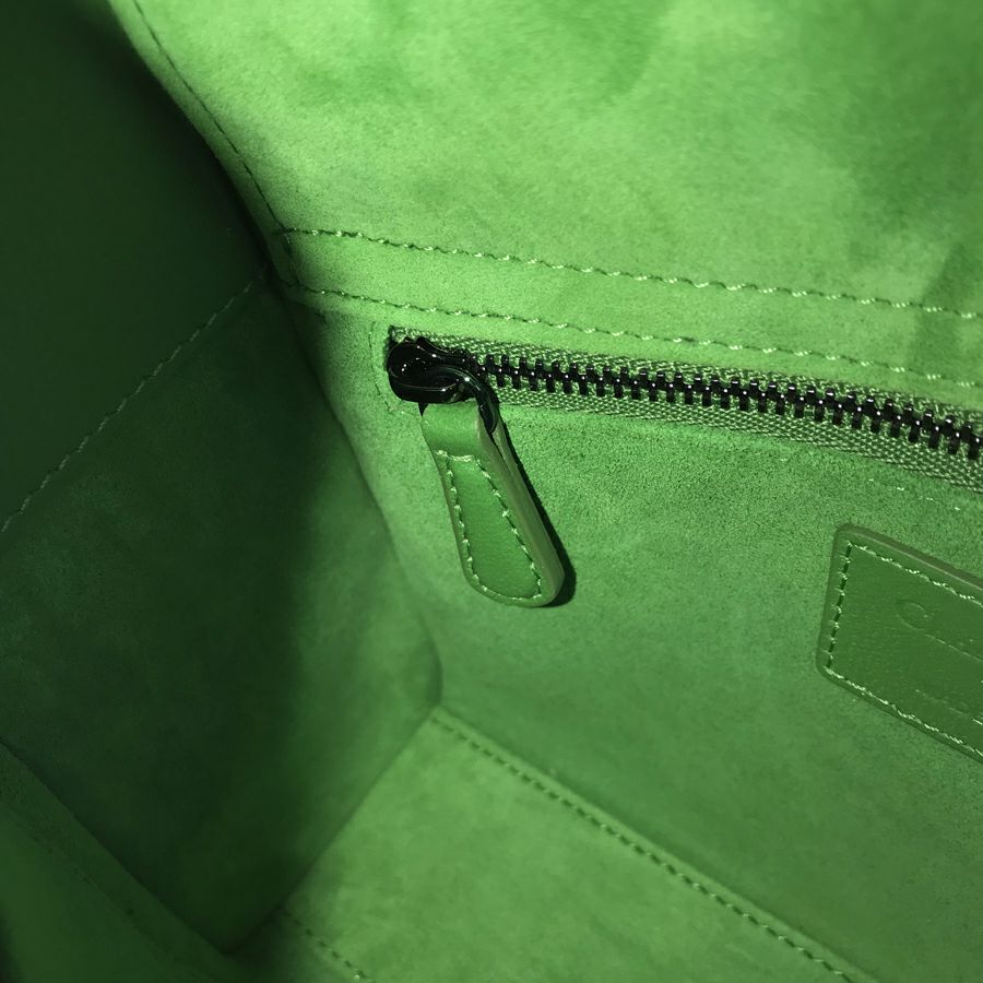 ディオール ハンドバッグ