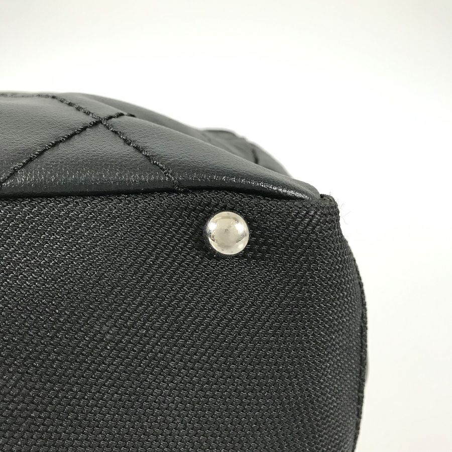 シャネル トートバッグ