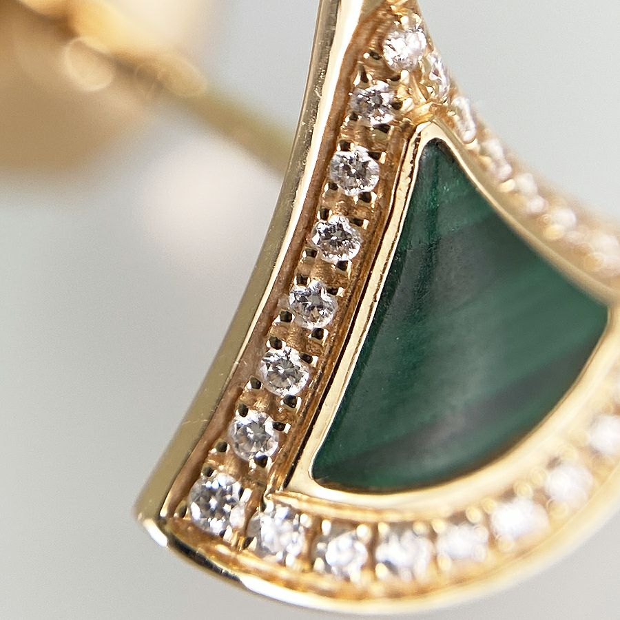 ブルガリ ピアス