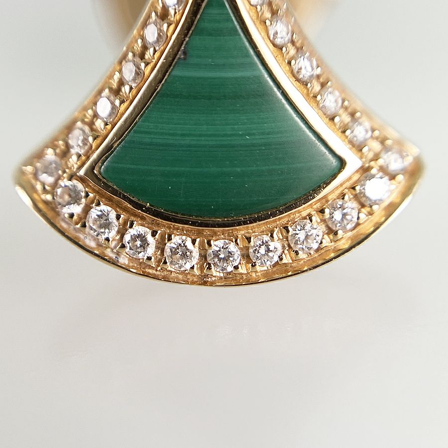 ブルガリ ピアス