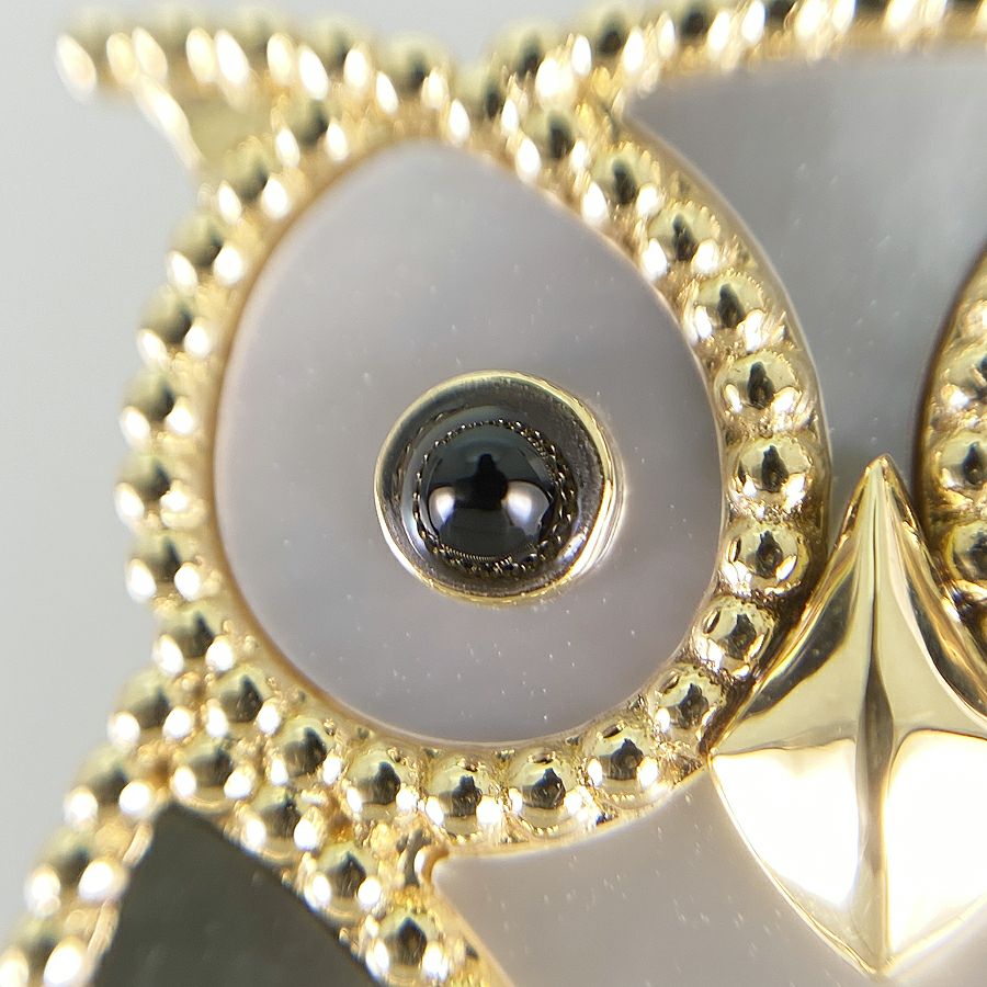 ヴァンクリーフ＆アーペル ブローチ