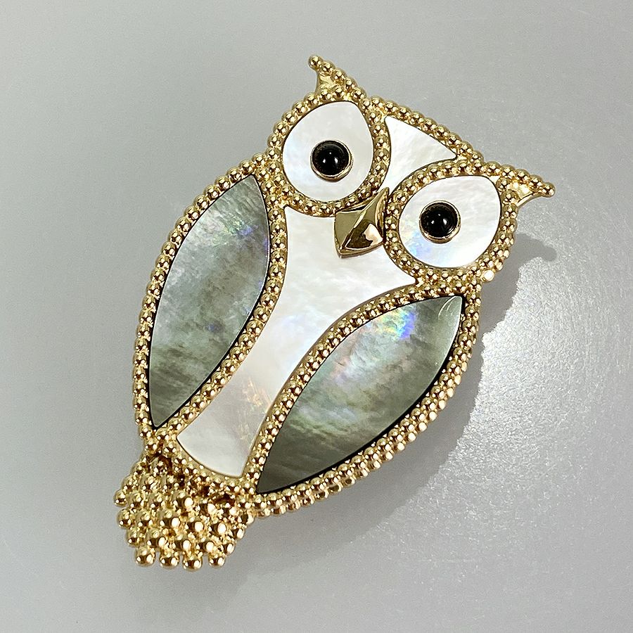 ヴァンクリーフ＆アーペル ブローチ