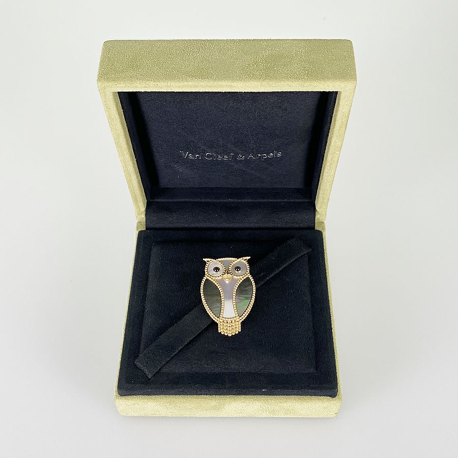 ヴァンクリーフ＆アーペル ブローチ