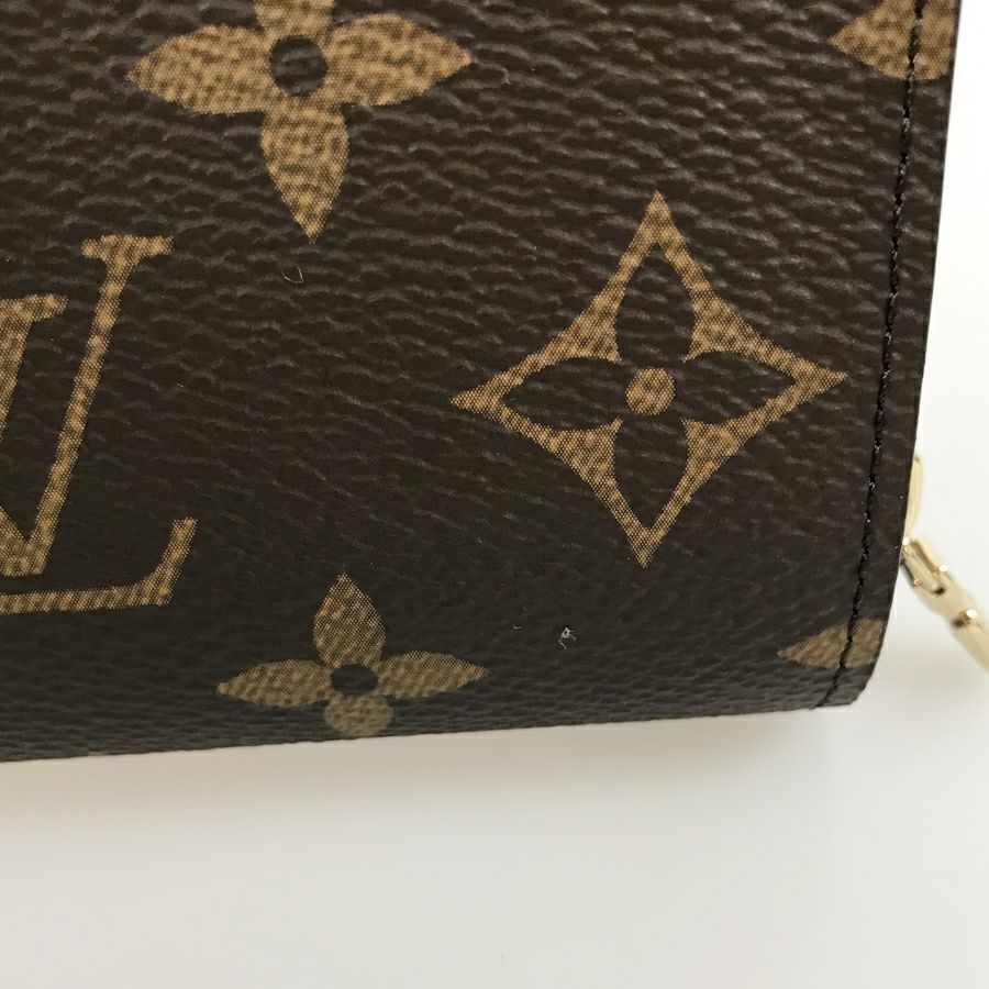 ルイ・ヴィトン 二つ折り財布