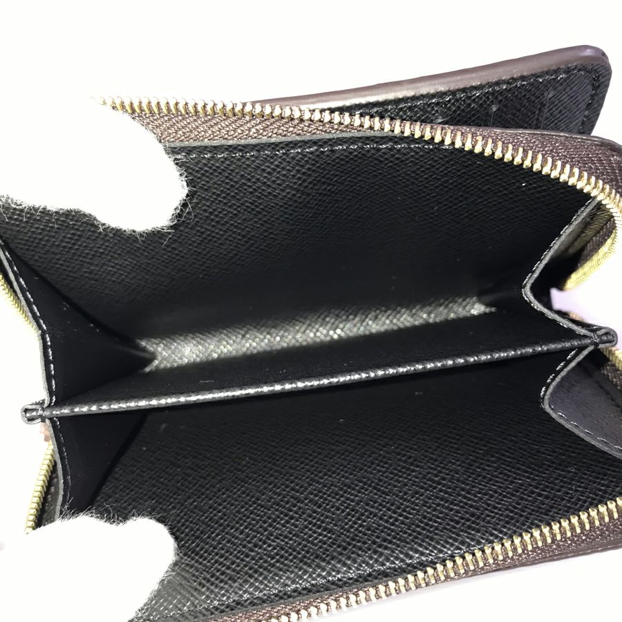 ルイ・ヴィトン 二つ折り財布