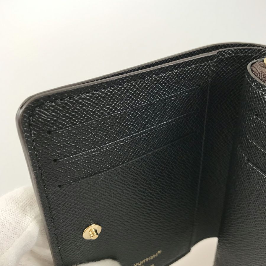 ルイ・ヴィトン 二つ折り財布