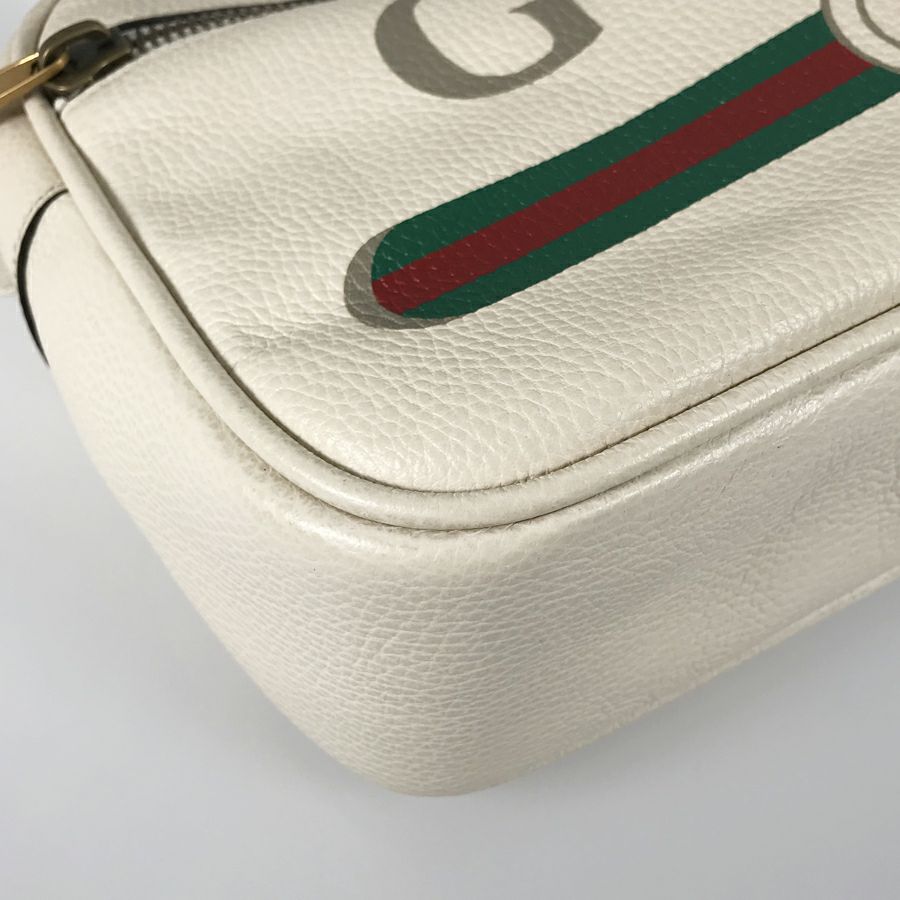 グッチ メッセンジャーバッグ