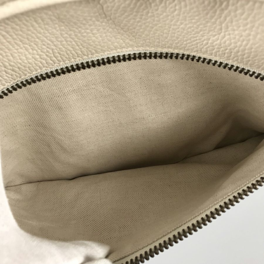 グッチ メッセンジャーバッグ