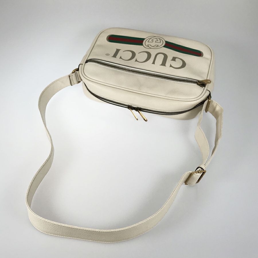 グッチ メッセンジャーバッグ