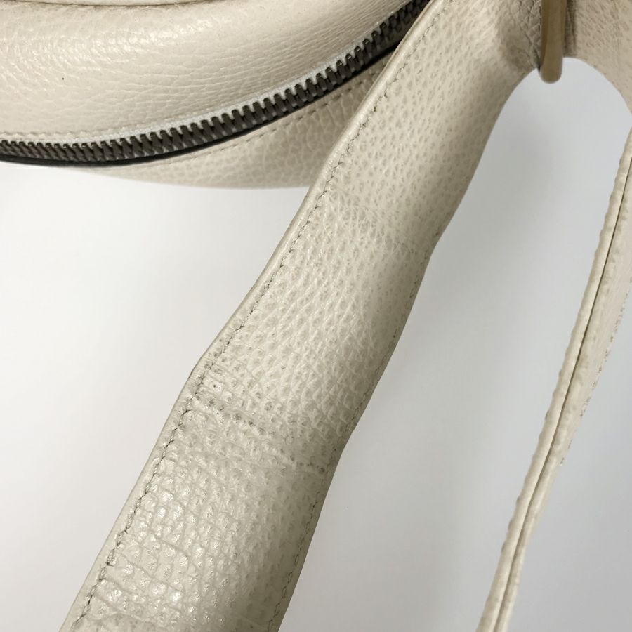 グッチ メッセンジャーバッグ