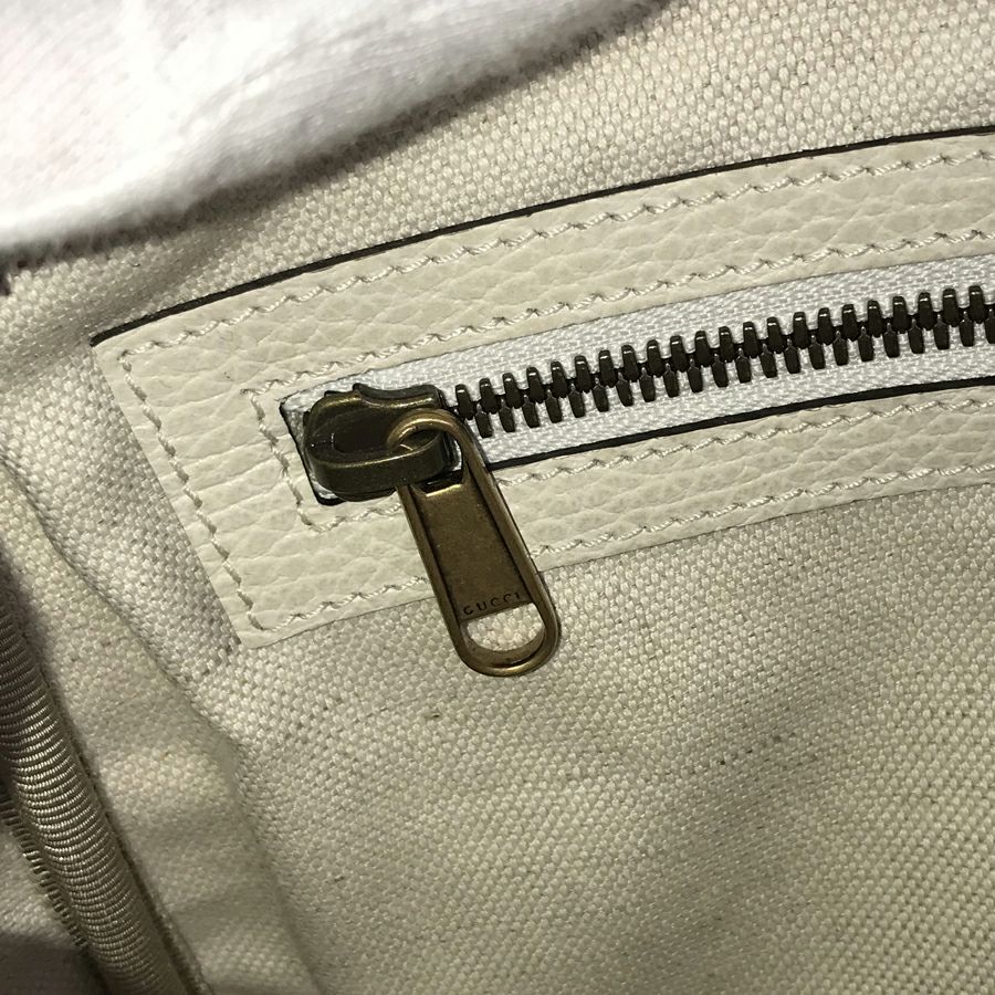 グッチ メッセンジャーバッグ