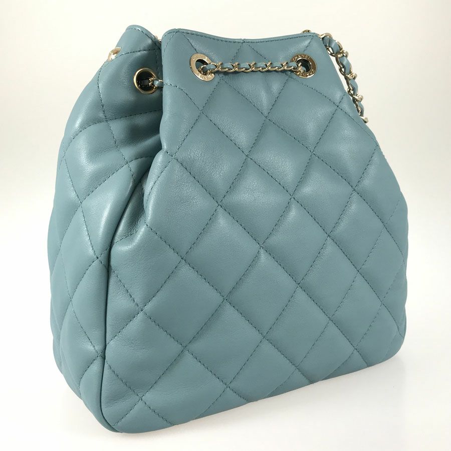 シャネル ショルダーバッグ