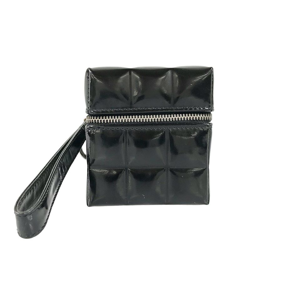 シャネル ポーチ