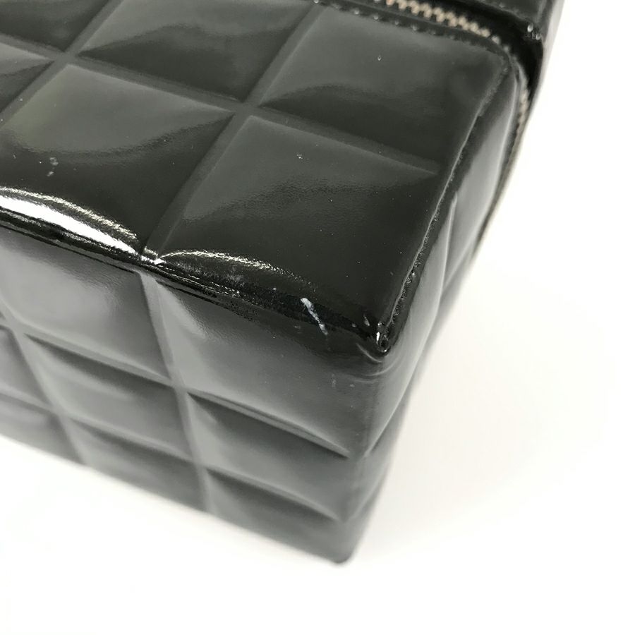 シャネル ポーチ