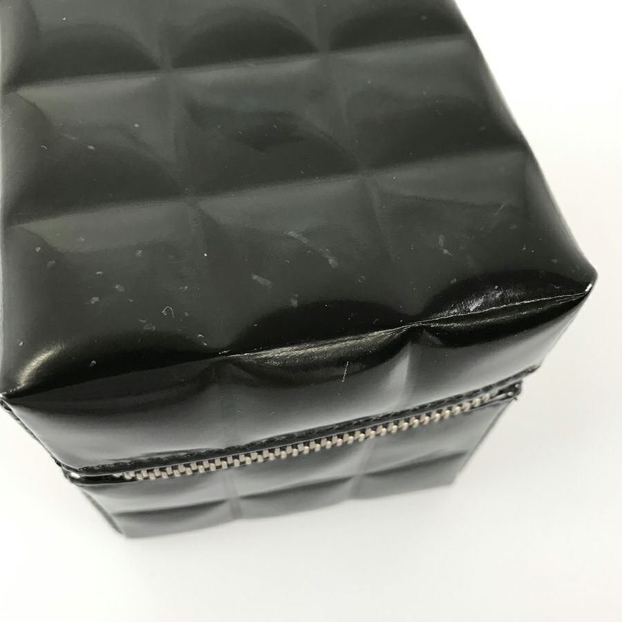 シャネル ポーチ