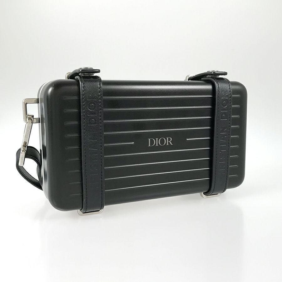 リモワ ウォレットバッグ