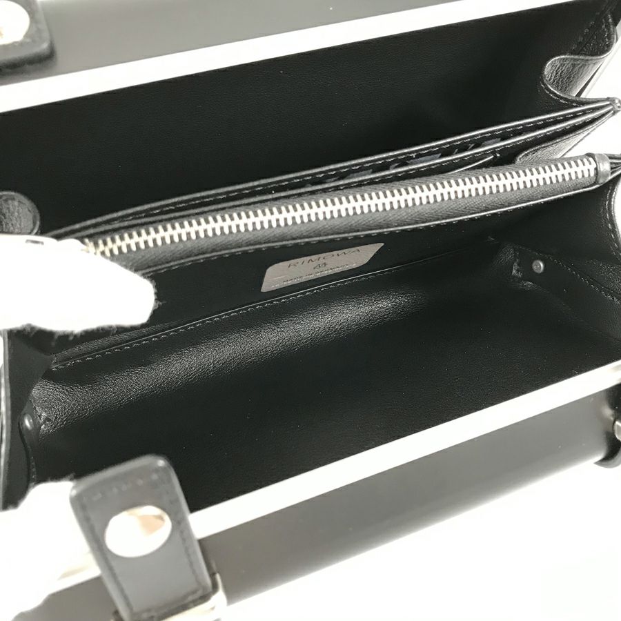 リモワ ウォレットバッグ