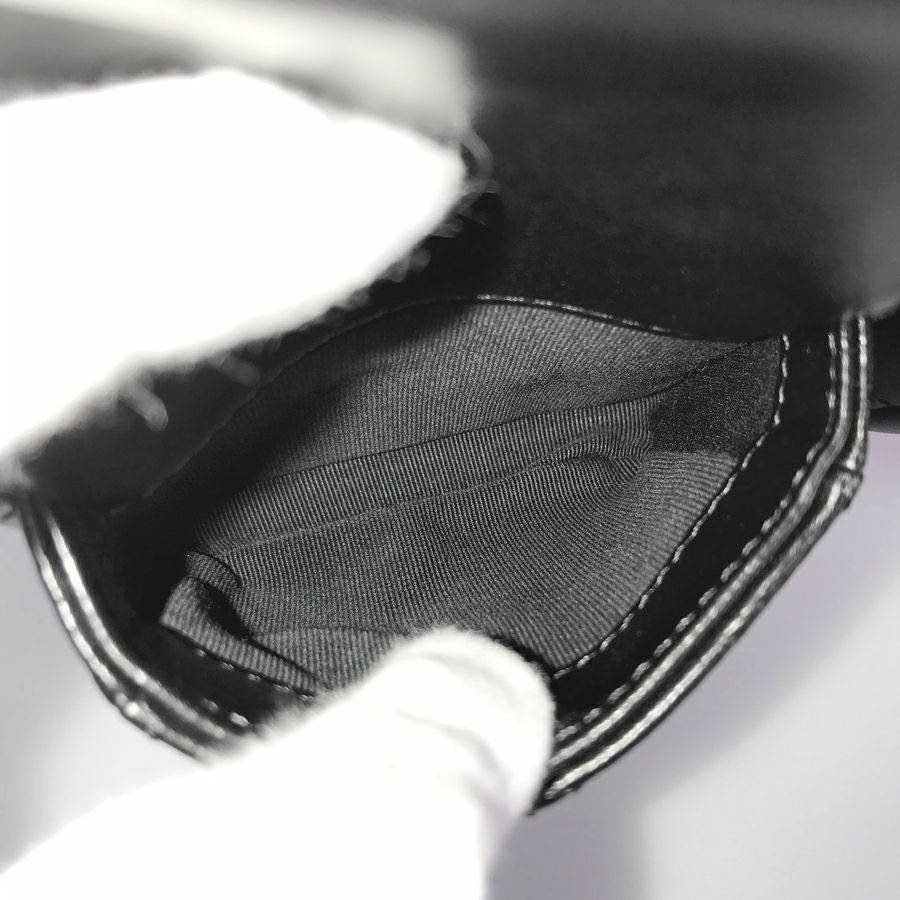 シャネル ショルダーバッグ